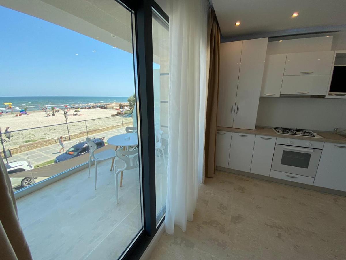 Apartament Ella Front View 那沃达利 外观 照片